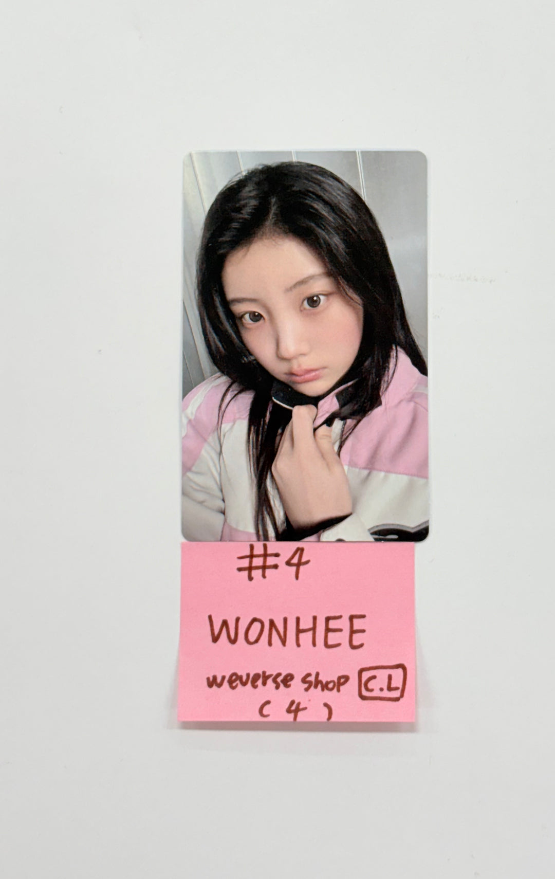 ILLIT "NOT CUTE ANYMORE" - Weverse Shop Comeback Live Photocard [25.12.04]