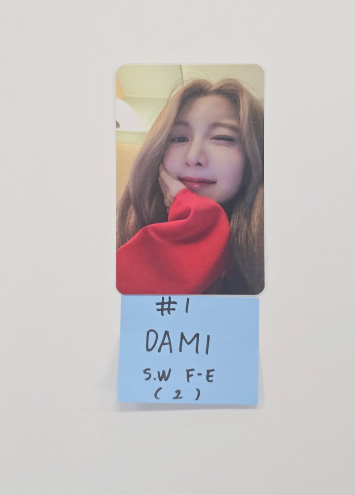 DAMI "Chequered Flag" - Soundwave Fansign Event Photocard R2 [25.12.05]