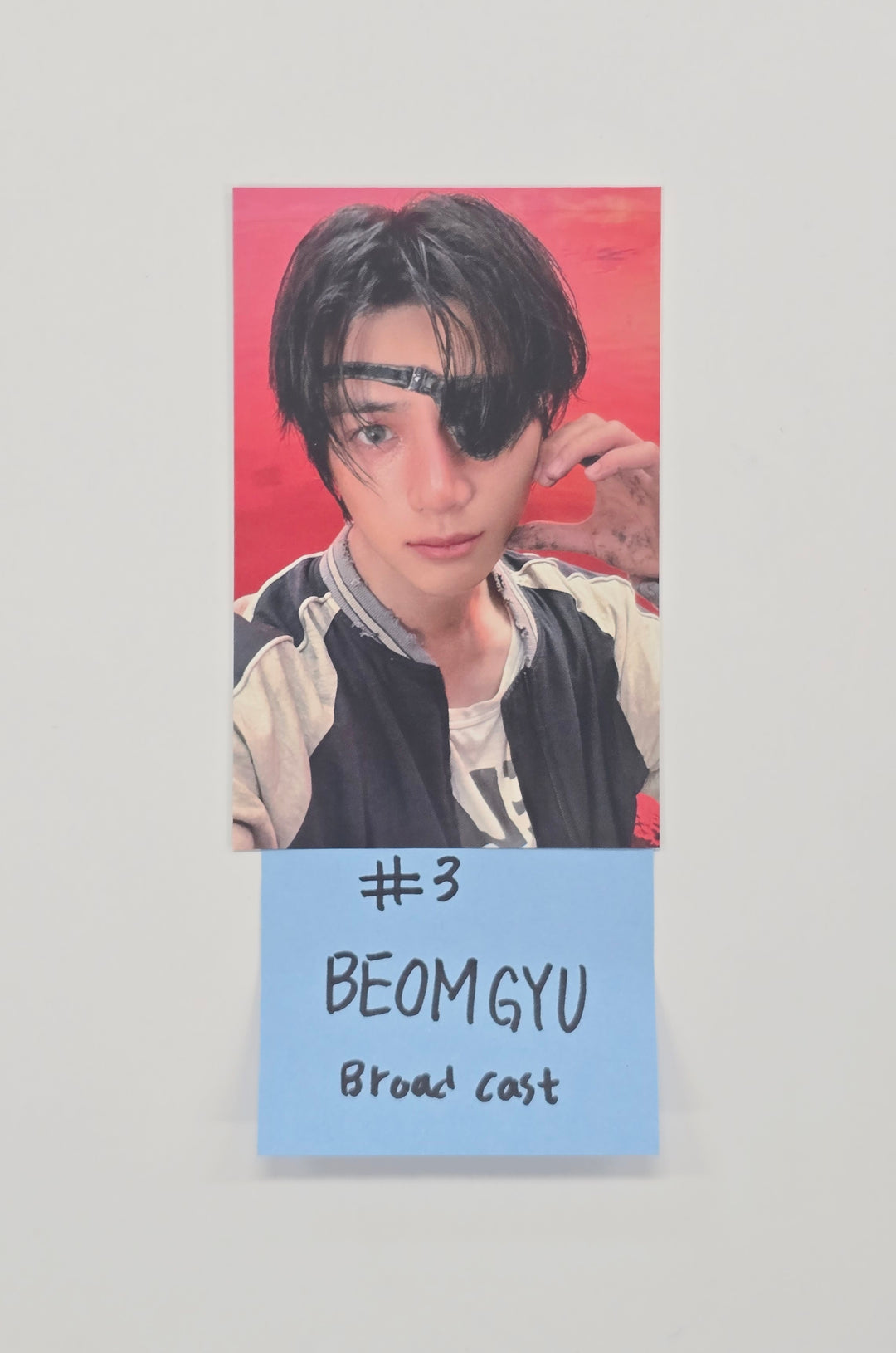 TXT "TOGETHER" - Broadcast Photocard [25.12.05]