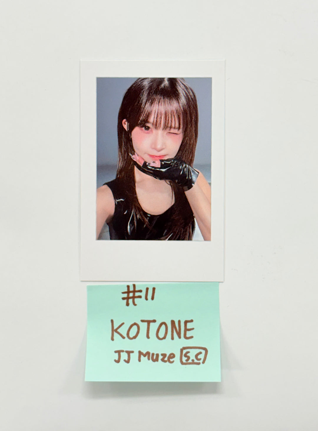Triples_msnz "Beyond Beauty" - JJ Muze Showcase Event Polaroid type Photocard (Objekt Music Album ver.) [25.12.08]