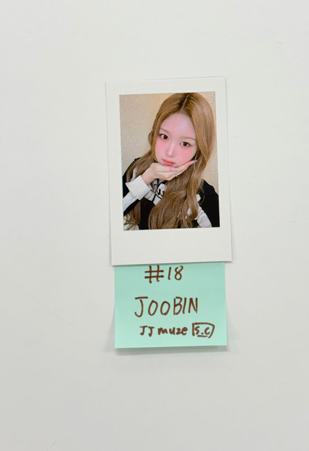 Triples_msnz "Beyond Beauty" - JJ Muze Showcase Event Polaroid type Photocard (Objekt Music Album ver.) [25.12.08]