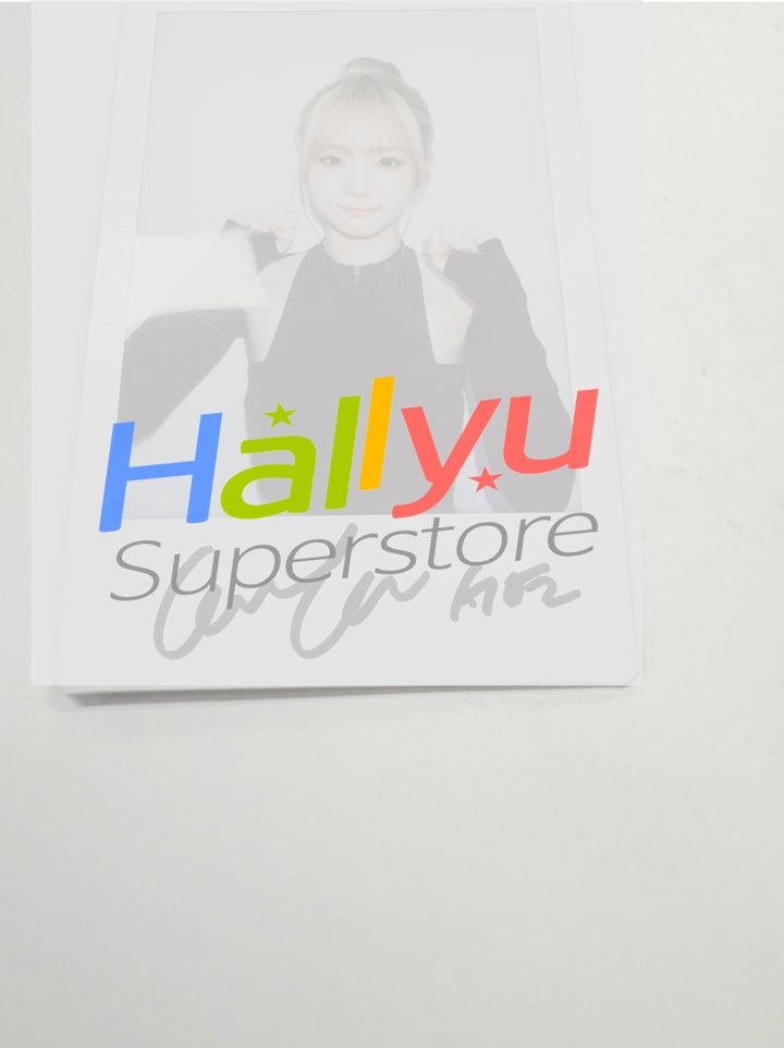 SEOYEON (of Triples_msnz) "Beyond Beauty" - Hand Autograhped(Signed) Polaroid [25.12.08]