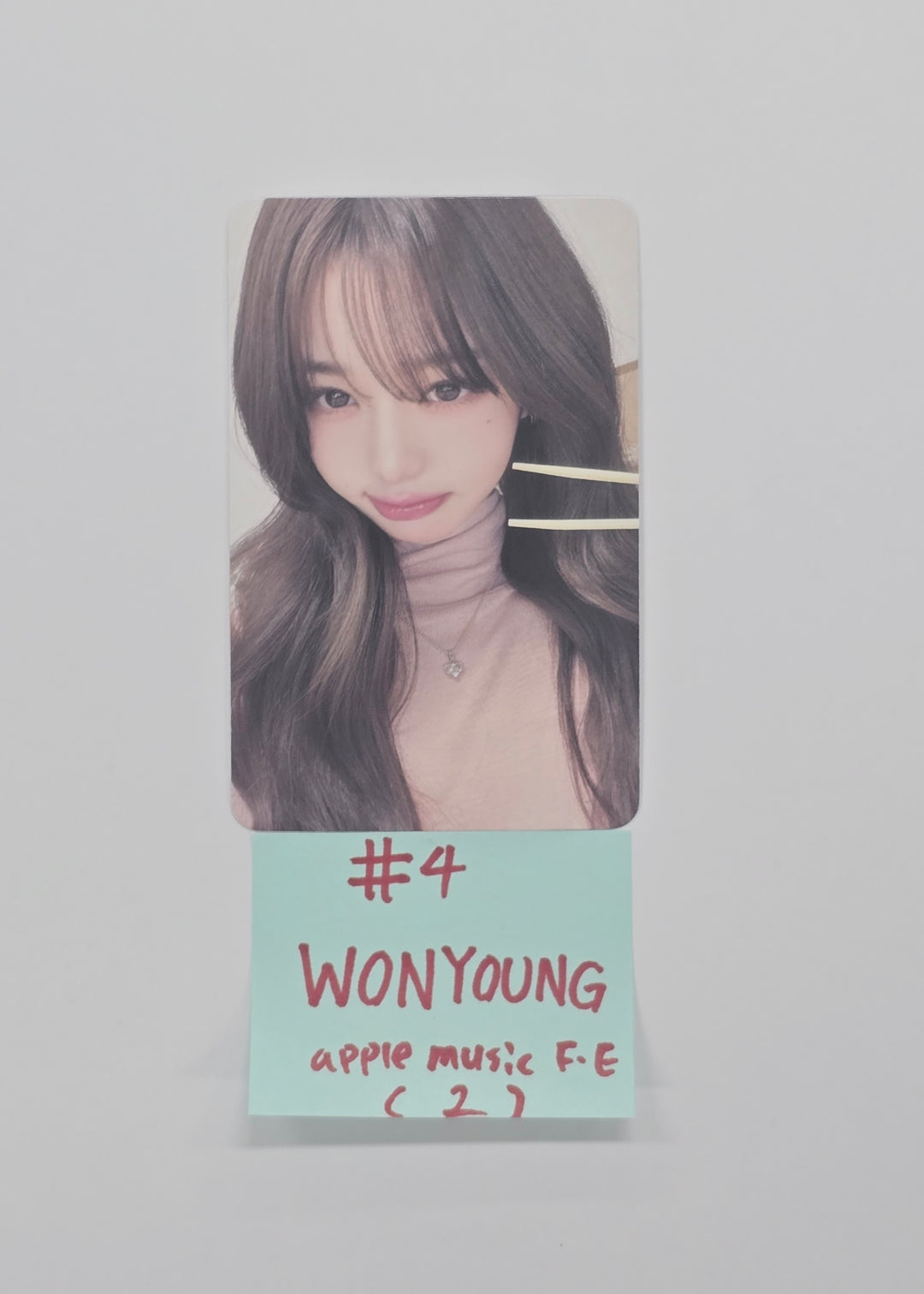 IVE "IVE SECRET" - Apple Music Fansign Event Photocard R3 [25.12.08]