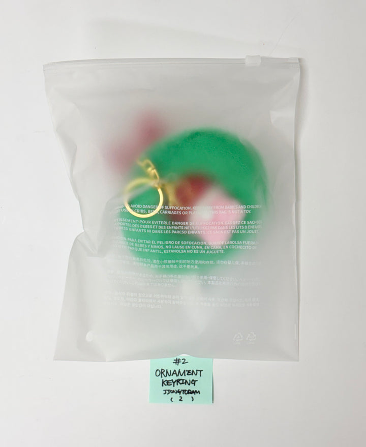 SEVENTEEN "HOLIDAY with MINITEEN" - POP-UP STORE MD (1) [25.12.09]