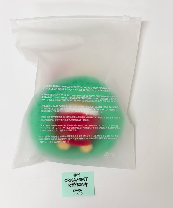 SEVENTEEN "HOLIDAY with MINITEEN" - POP-UP STORE MD (1) [25.12.09]