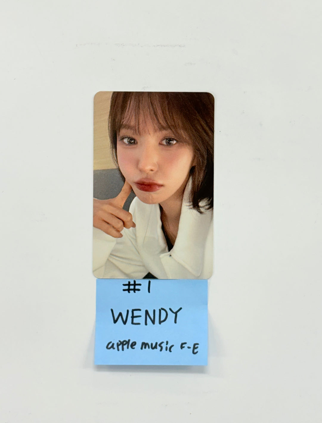 Wendy (Of Red Velvet) "Cerulean Verge" - Apple Music Fansign Event Photocard R2 [25.12.10]