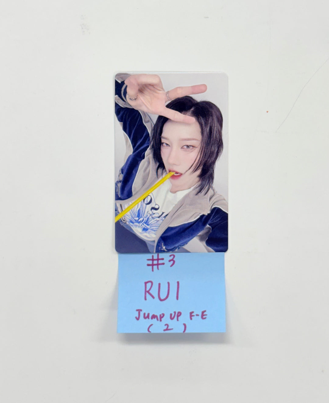 XLOV "UXLXVE" - Jump UP Fansign Event Photocard R4 [25.12.10]