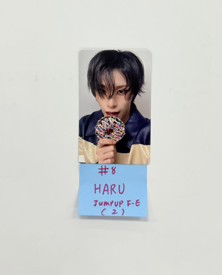 XLOV "UXLXVE" - Jump UP Fansign Event Photocard R4 [25.12.10]