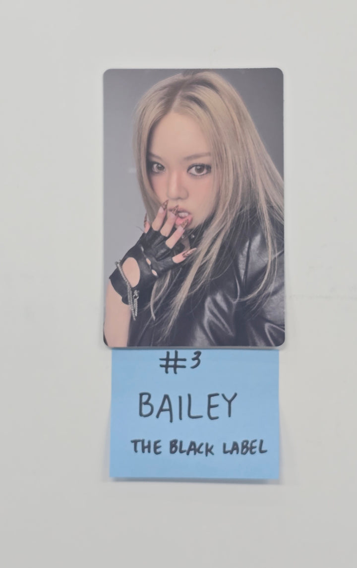 ALLDAY PROJECT The 1st EP Album "ALLDAY PROJECT" - The Black Label Pre-Order Benefit Photocard [25.12.10]