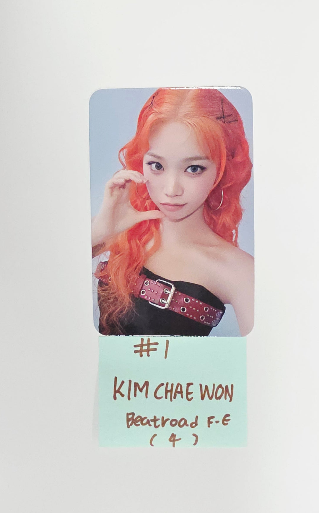 Le Sserafim "SPAGHETTI" - Beatroad Fansign Event Photocard (comepact ver.) [25.12.11]