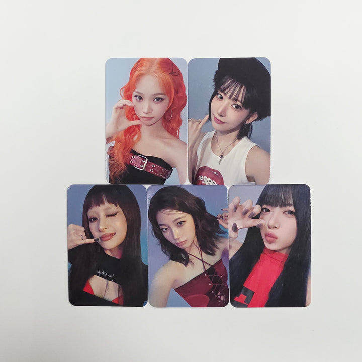 Le Sserafim "SPAGHETTI" - Beatroad Fansign Event Photocard (comepact ver.) [25.12.11]