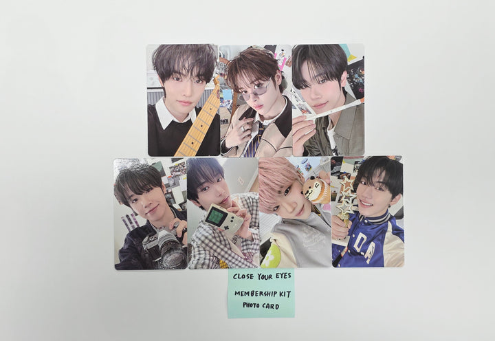 CLOSE YOUR EYES - Membership kit Photocard [25.12.11]