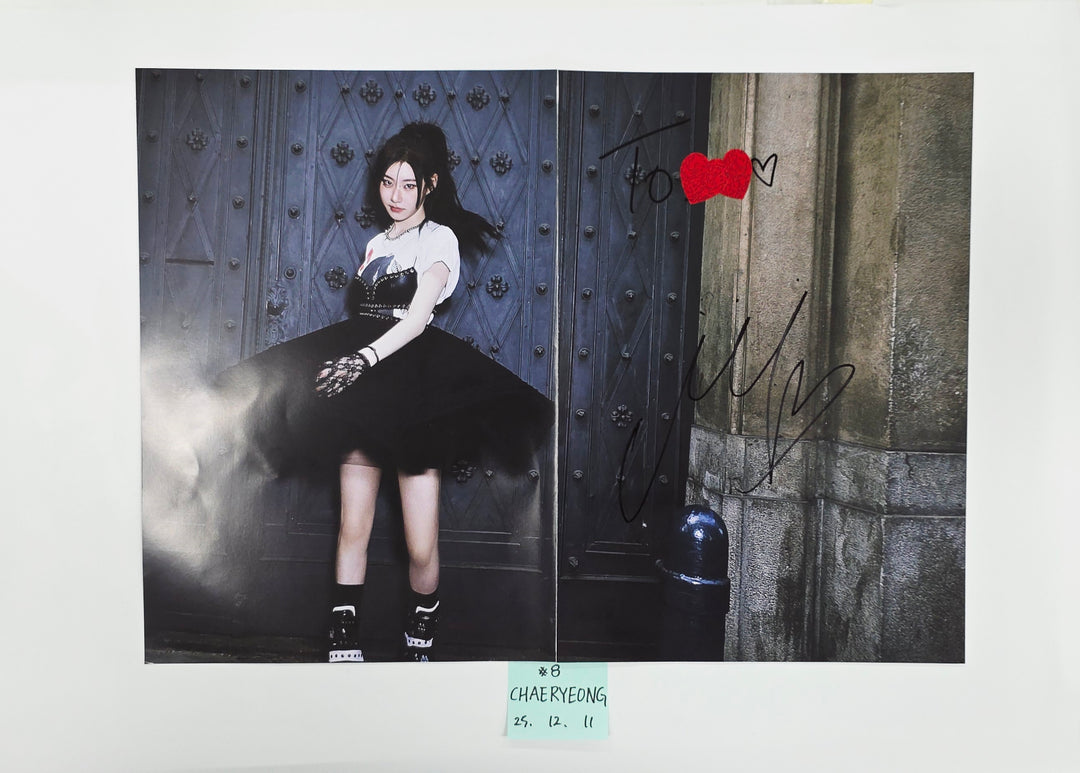 ITZY "TUNNEL VISION" - A Cut Page From Fansign Event Album [25.12.11]