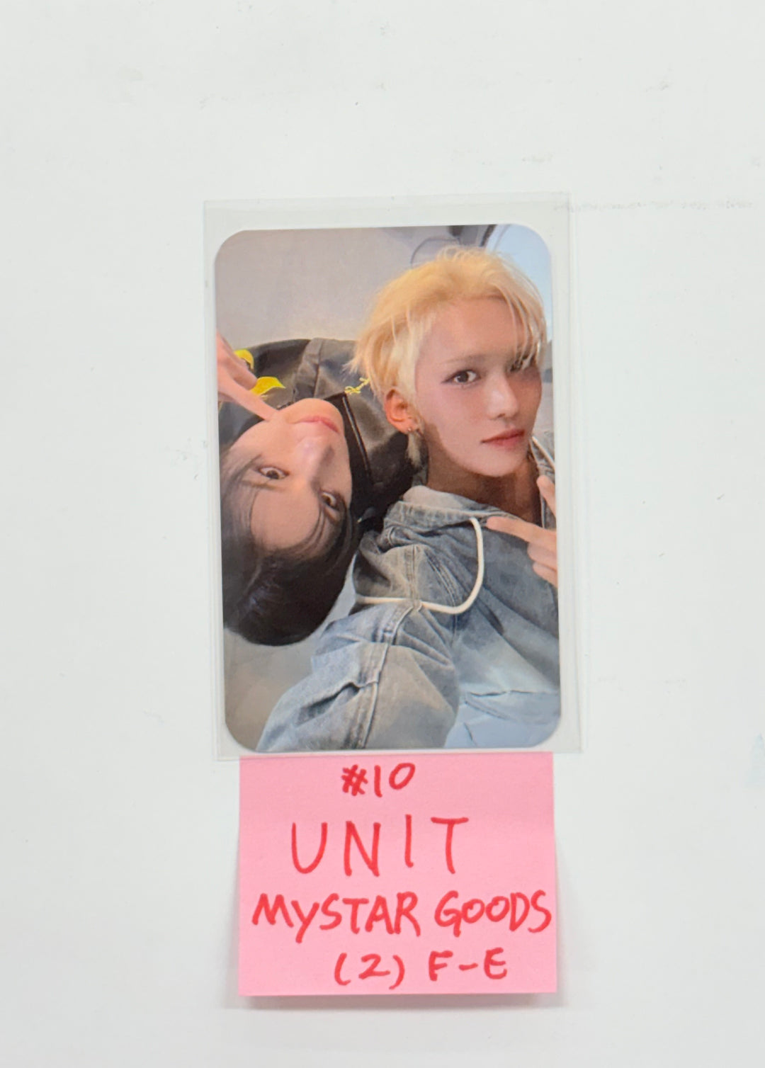 XLOV "UXLXVE" - My Star Goods Fansign Event Photocard R2 [25.12.12]