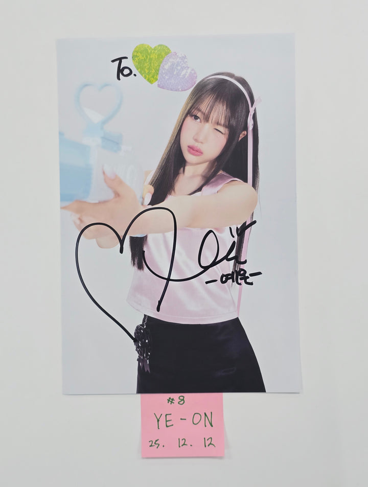 Hearts2Hearts "FOCUS" - A Cut Page From Fansign Event Album [25.12.12]