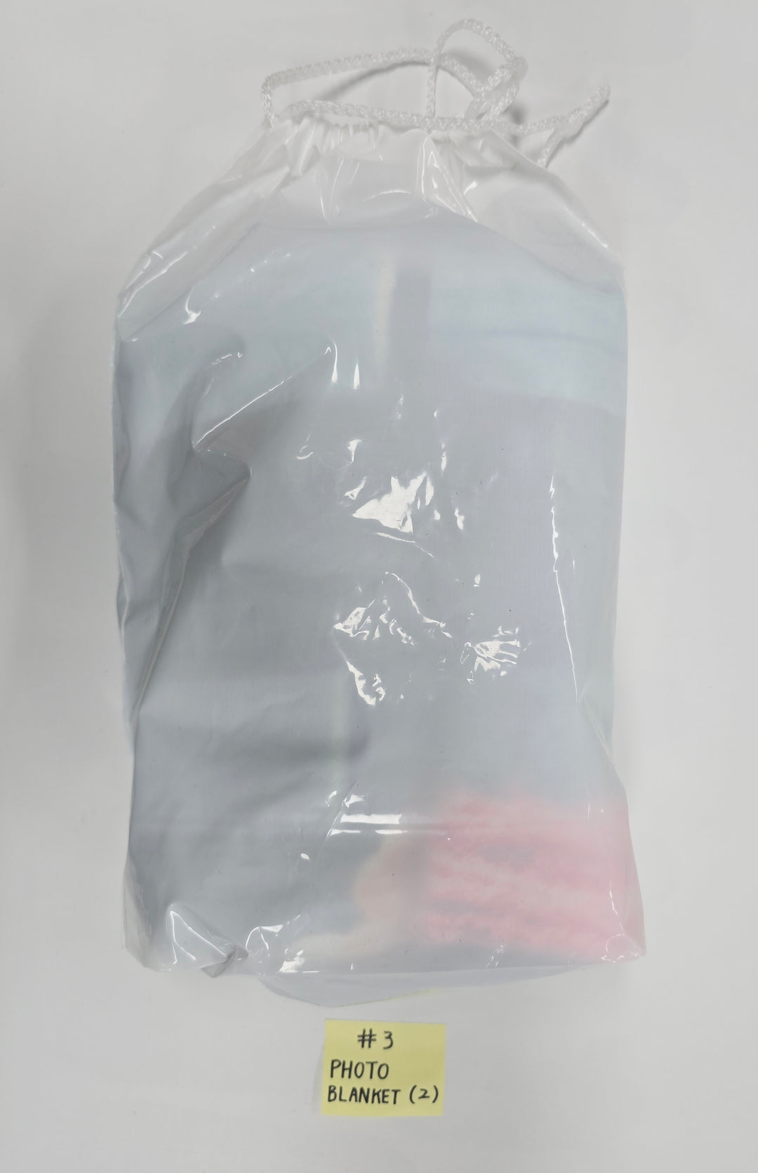 Chuu - 2nd Tiny-Con "첫 눈이 오면 그때 거기서 만나" Pop-Up Store MD [25.12.15]