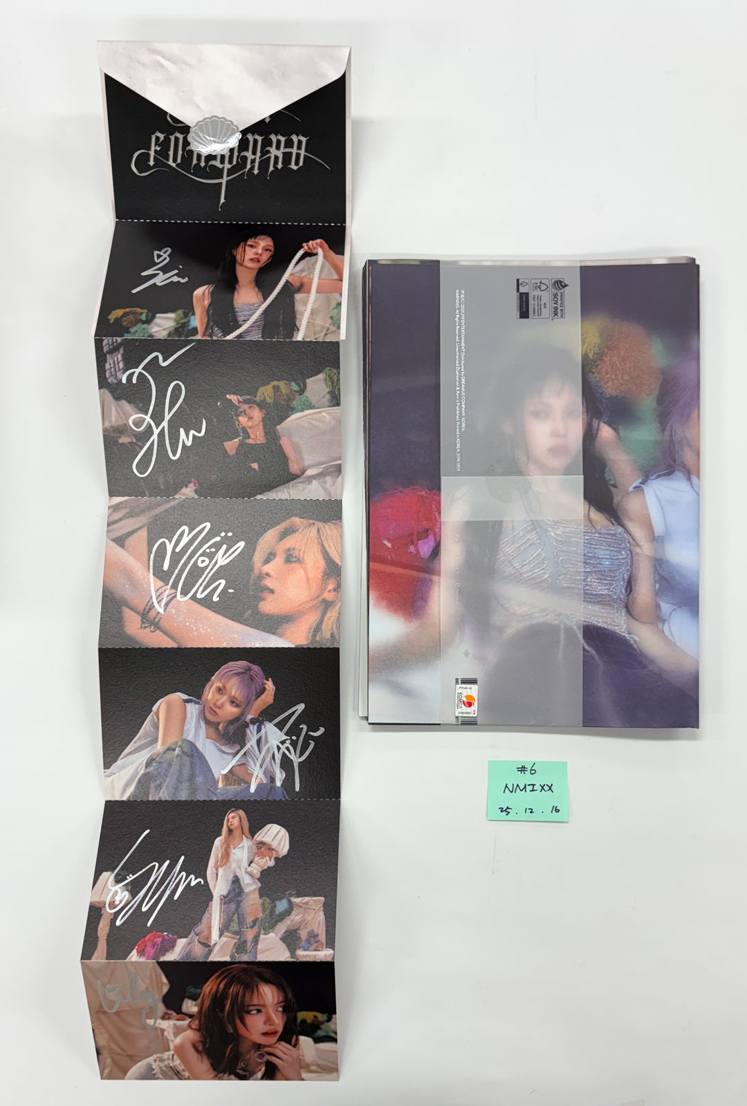 NMIXX "Fe3O4: FORWARD" - Hand Autograhped(Signed) Promo Album [25.12.15]