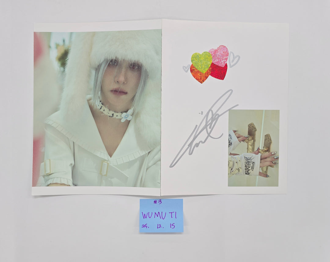 XLOV "UXLXVE" - A Cut Page From Fansign Event Album [25.12.15]