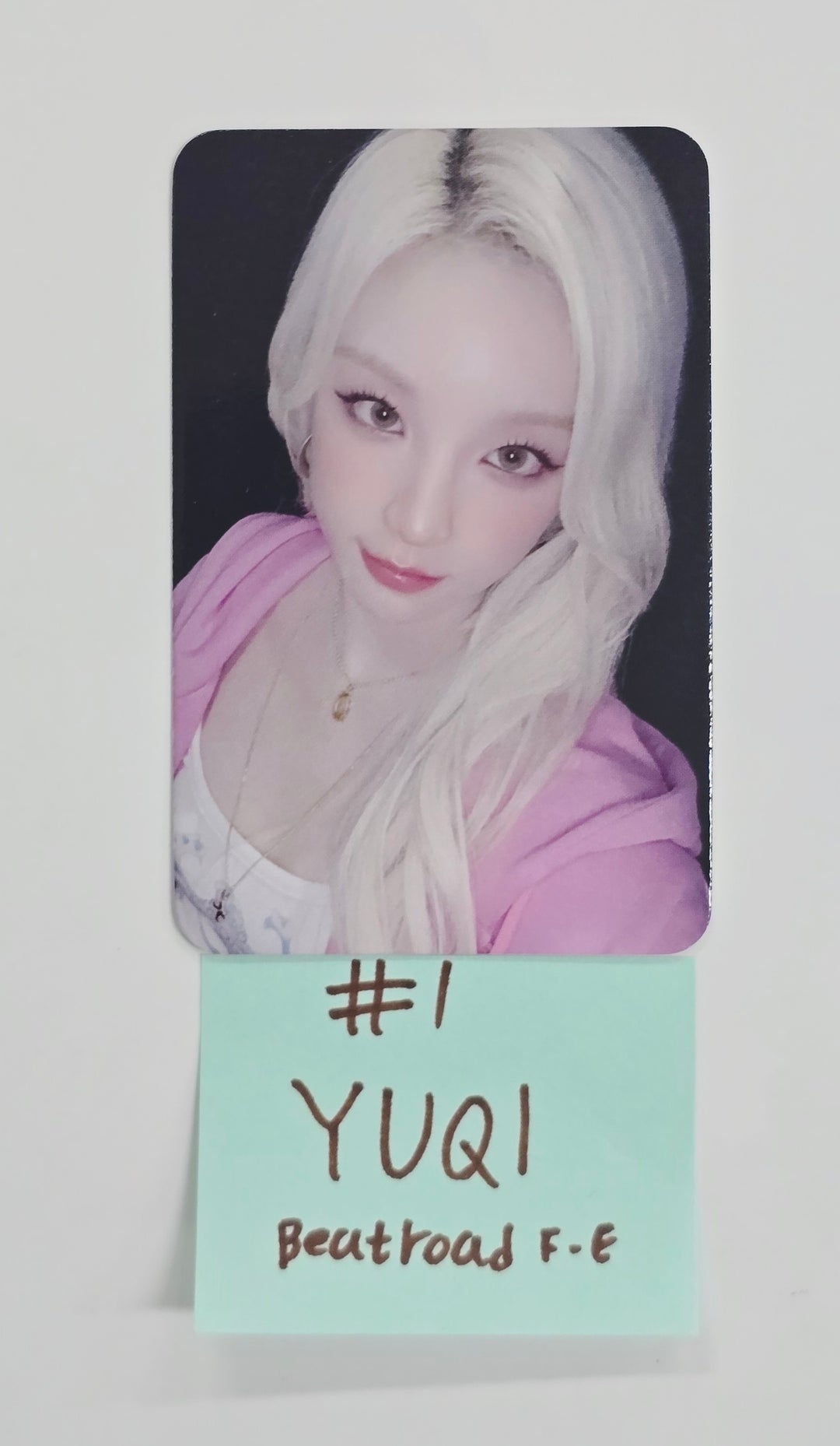 YUQI (of I-dle) "Motivation" - Beatroad Fansign Event Photocard [25.12.16]