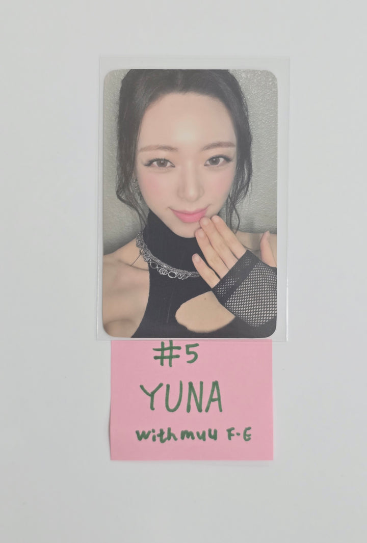ITZY "TUNNEL VISION" - Withmuu Fansign Event Photocard R3 [25.12.17]