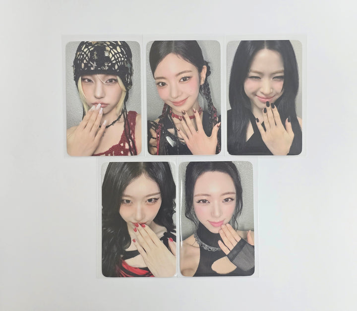 ITZY "TUNNEL VISION" - Withmuu Fansign Event Photocard R3 [25.12.17]