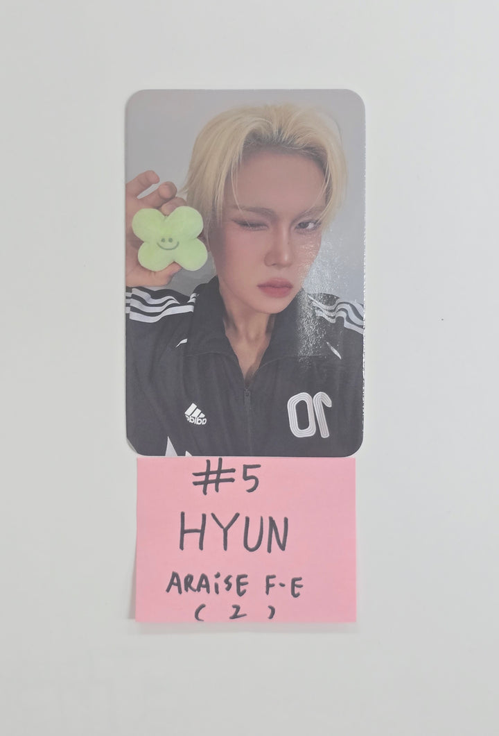 XLOV "UXLXVE" - ARAISE Fansign Event Photocard [25.12.17]