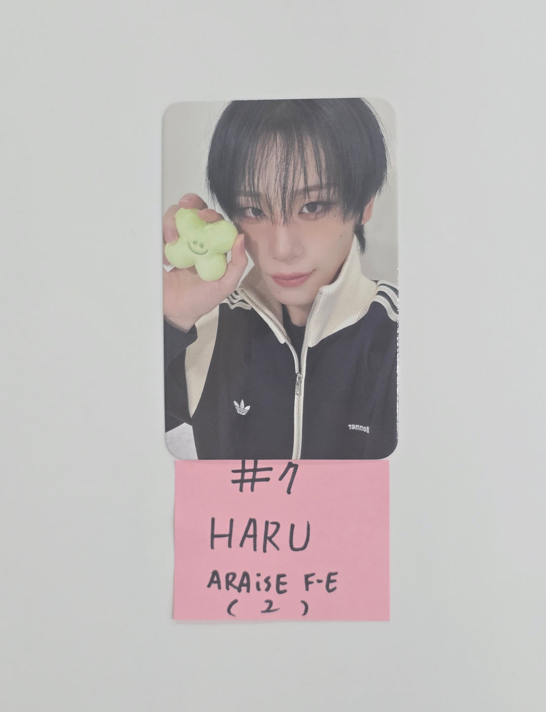 XLOV "UXLXVE" - ARAISE Fansign Event Photocard [25.12.17]