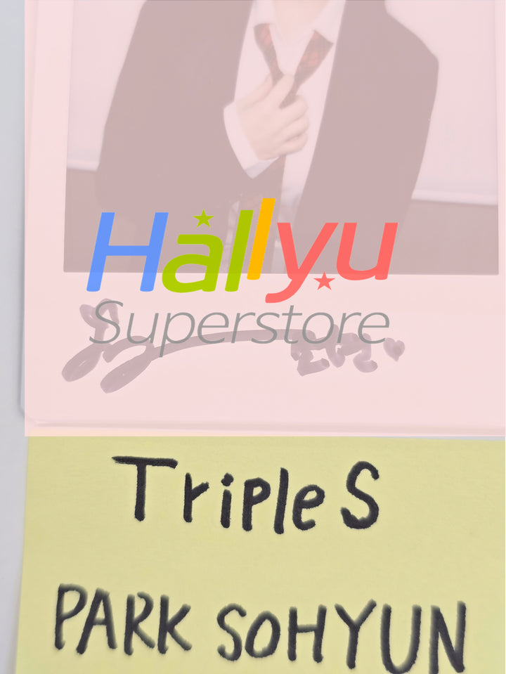 SOHYUN (of Triples_msnz) "Beyond Beauty" - Hand Autograhped(Signed) Polaroid [25.12.18]