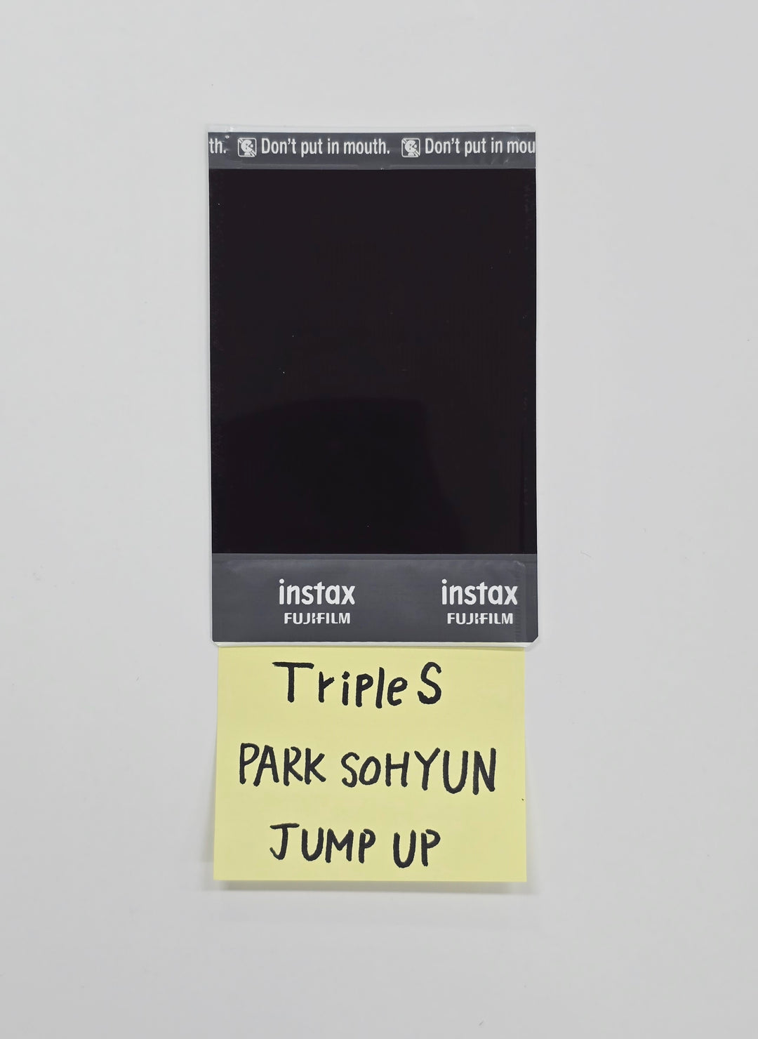 SOHYUN (of Triples_msnz) "Beyond Beauty" - Hand Autograhped(Signed) Polaroid [25.12.18]