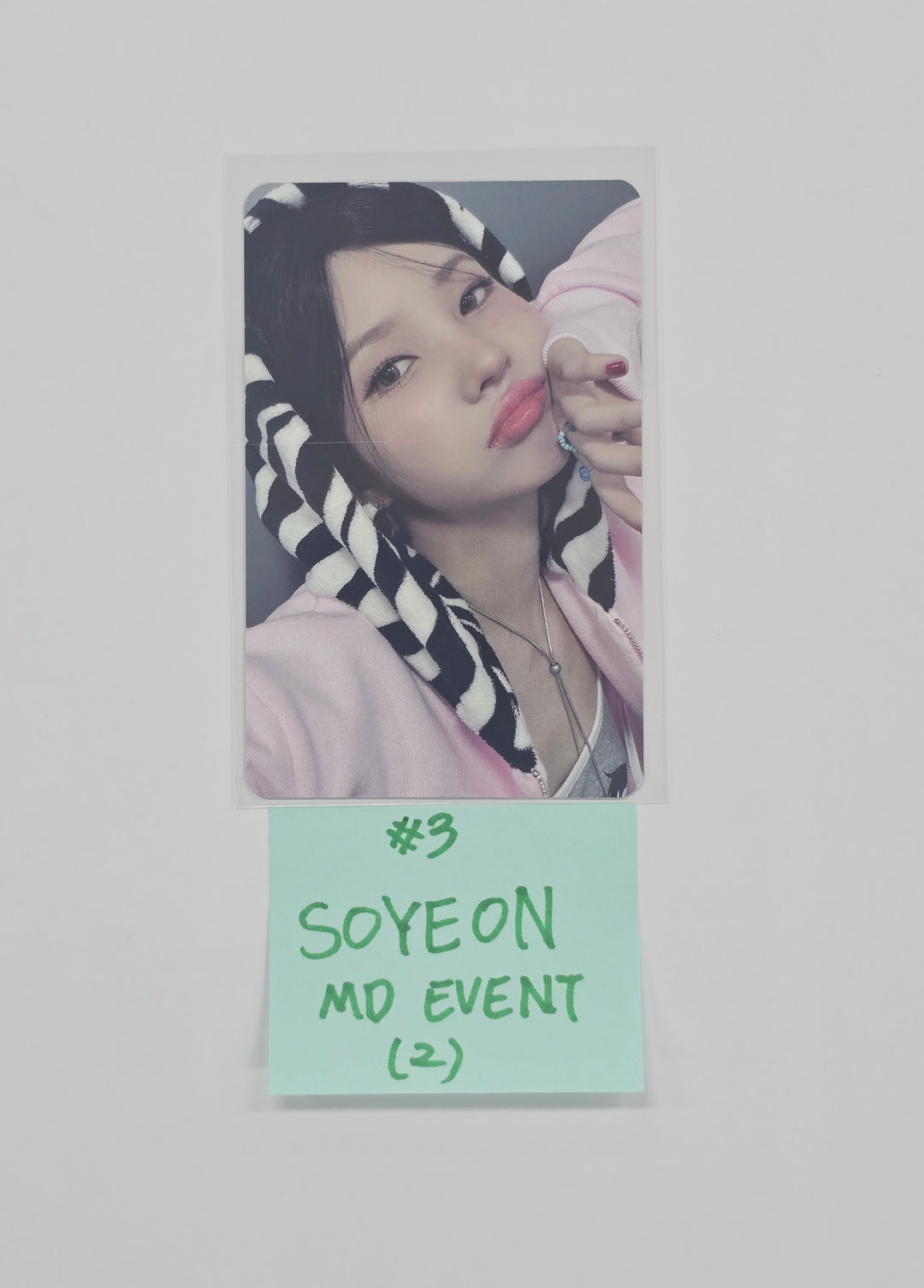 I-DLE -  i-dle MEDIA EXHIBITION : CITY of SENSE Official MD Event Photocard [25.12.19]