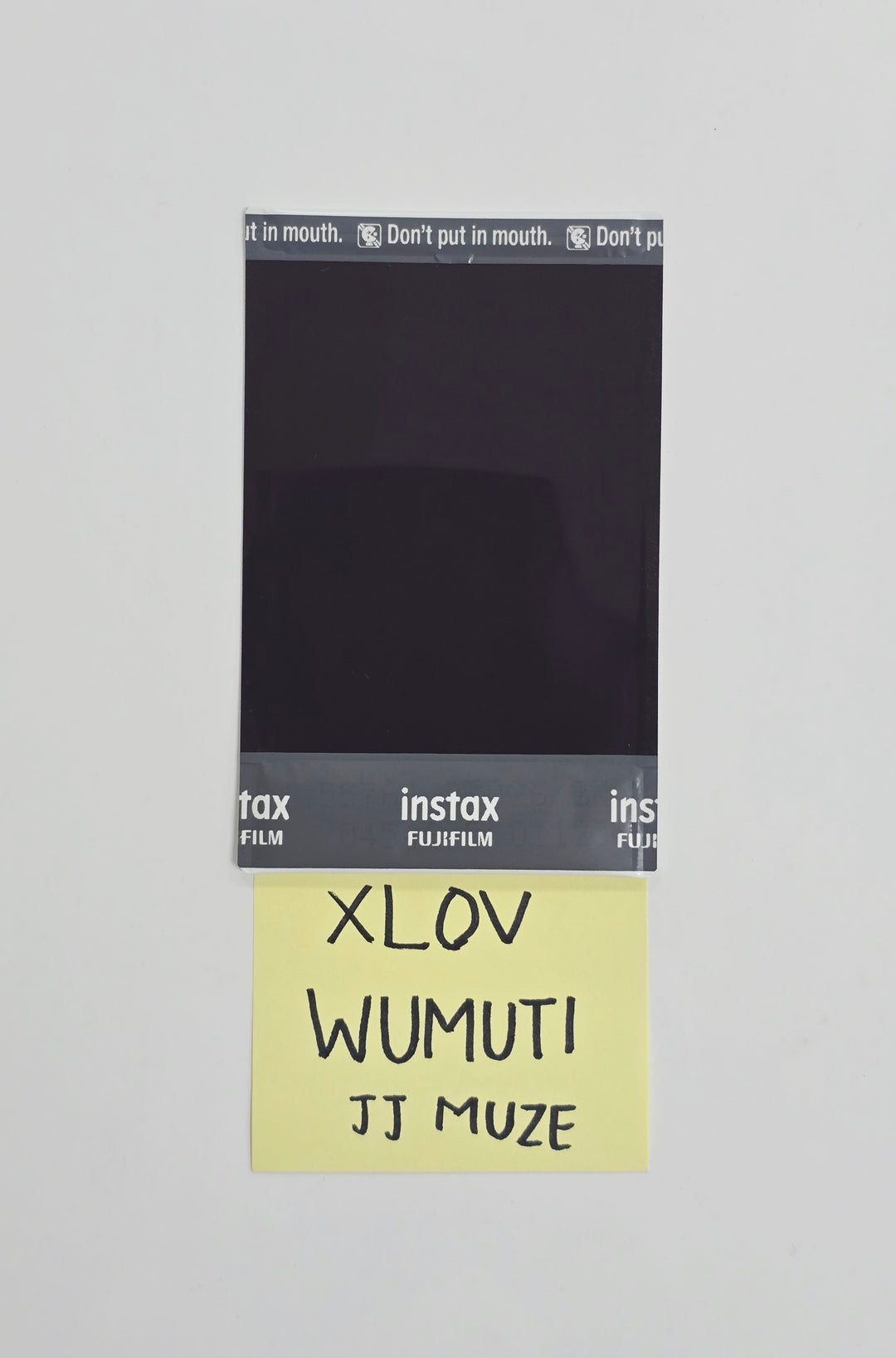Wumuti (of XLOV) "UXLXVE" - Hand Autograhped(Signed) Polaroid [25.12.22]