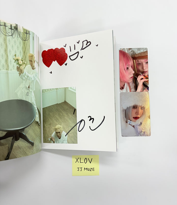 XLOV "UXLXVE" - Hand Autographed(Signed) Album [25.12.22]