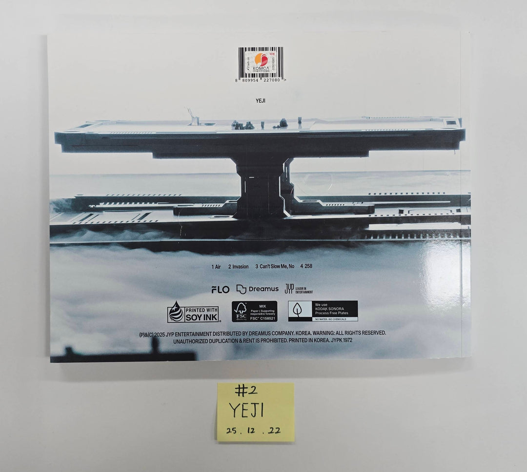 YEJI (Of ITZY) "Air" - Hand Autographed(Signed) Promo Album [25.12.22]