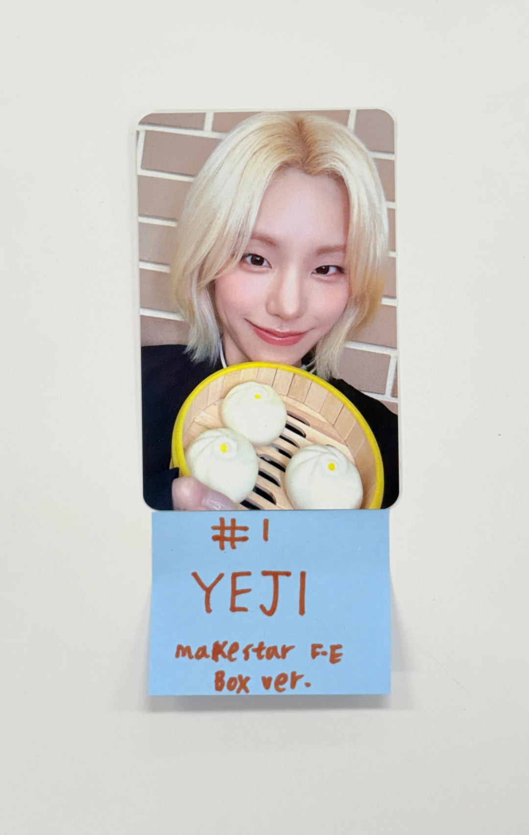 ITZY "TUNNEL VISION" - Makestar Fansign Event Photocard (Box Ver.) R5 [25.12.23]