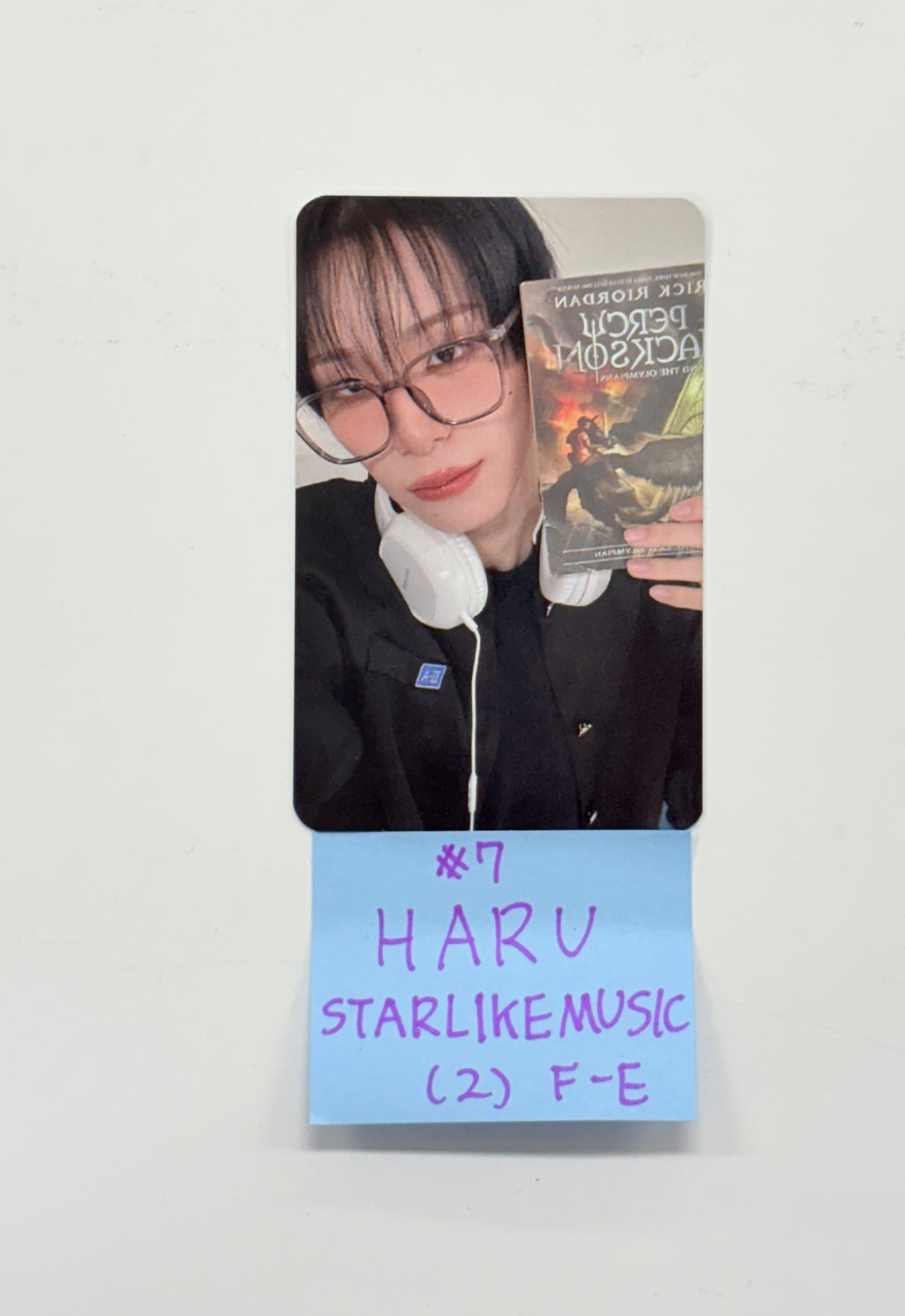 XLOV "UXLXVE" - StarLike Music Fansign Event Photocard R4 [25.12.23]