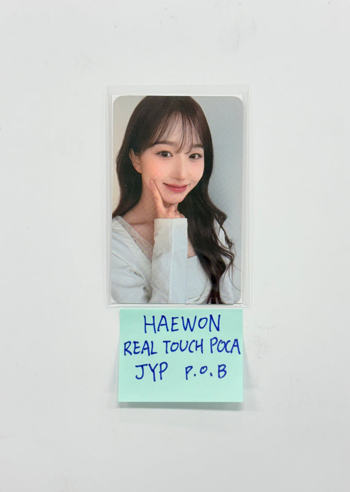 HAEWON (of NMIXX) "Fe3O4: FORWARD" - JYP Shop Pre-Order Benefit Real Touch Photocard [25.12.24]