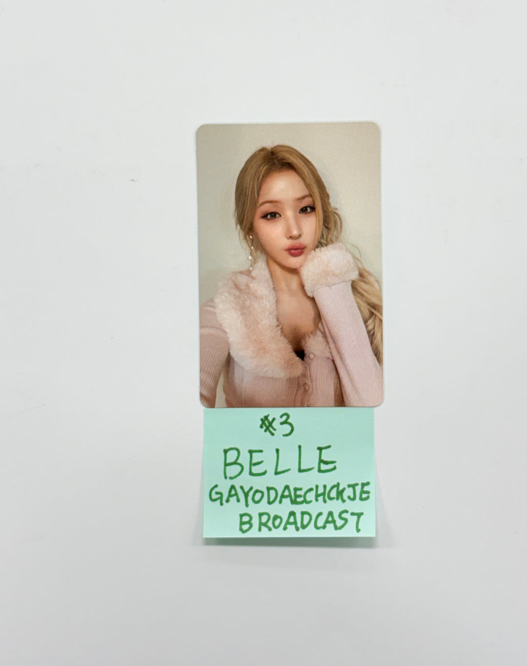 Kiss of Life - GAYODAECHUKJE Broadcast Photocard [25.12.24]