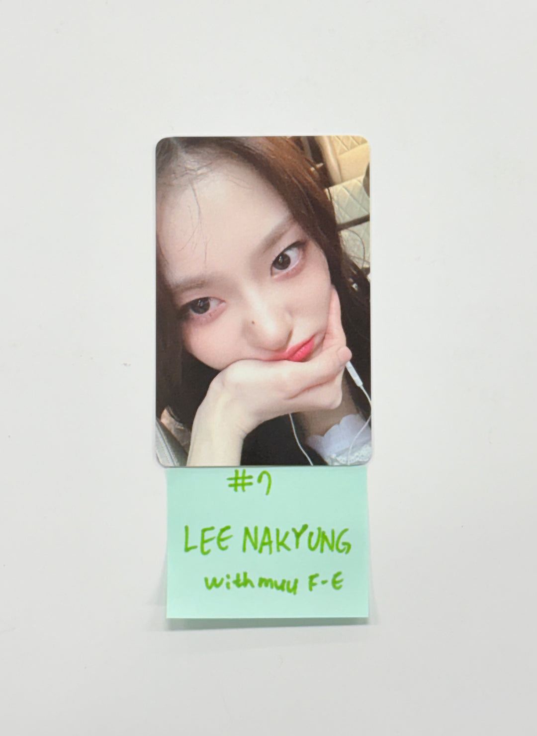 Fromis_9 "Unlock My World" - Withmuu Fansign Event Photocard [25.12.24]