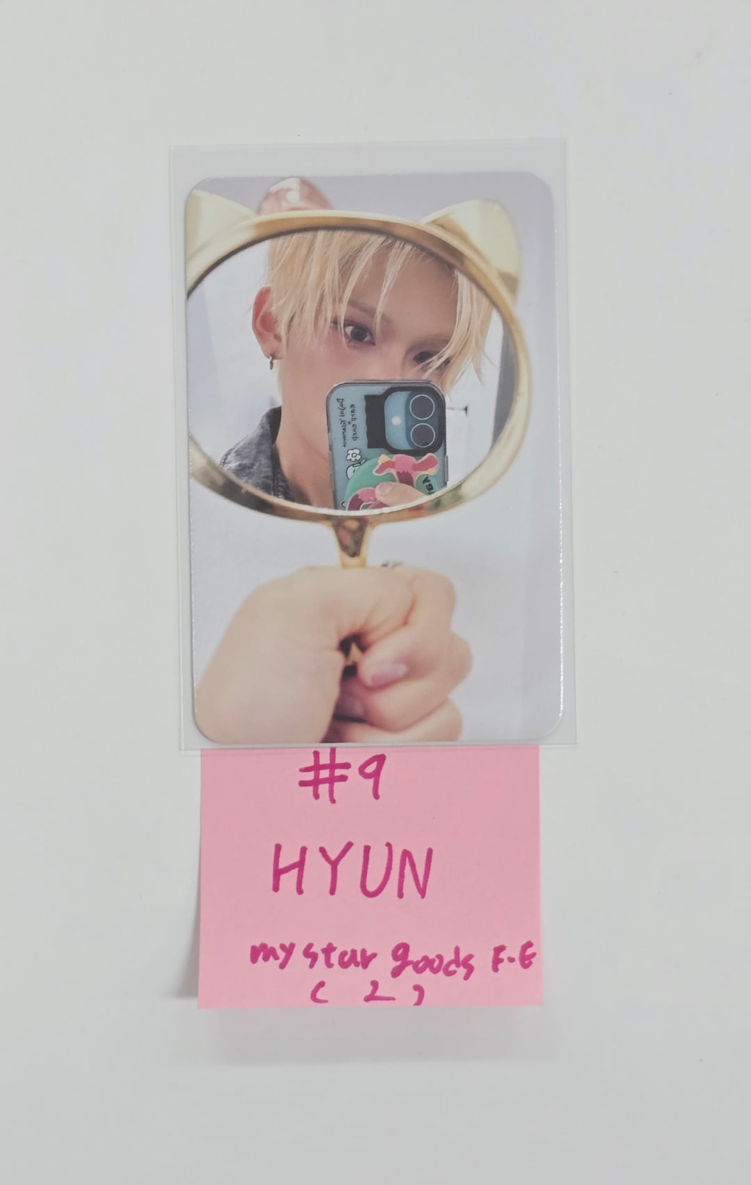 XLOV "UXLXVE" - My Star Goods Fansign Event Photocard R3 [25.12.26]