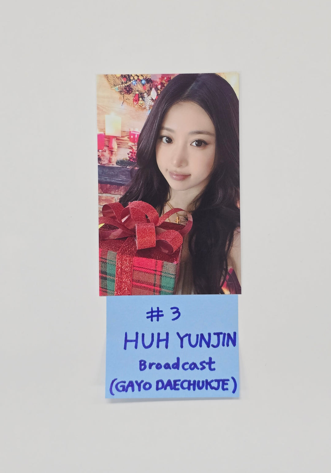 Le Sserafim - GAYODAECHUKJE Broadcast Photocard [25.12.29]