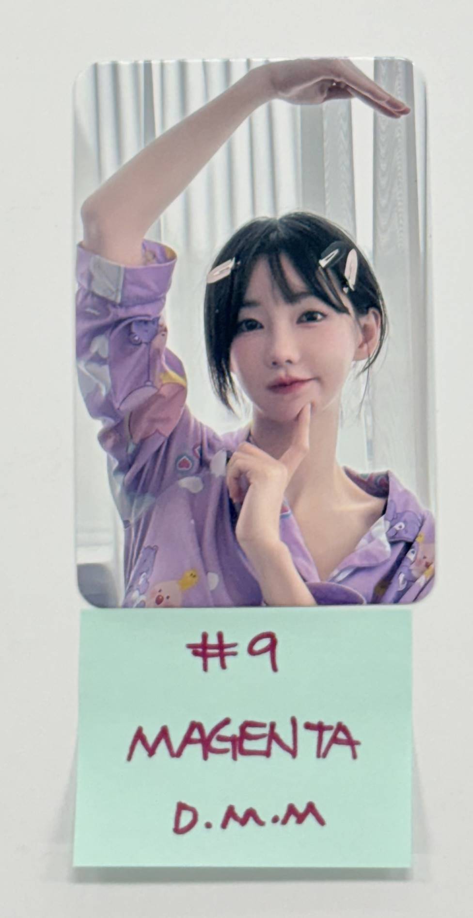 QWER - Dear My Muse Event Photocard (1) [25.12.30]