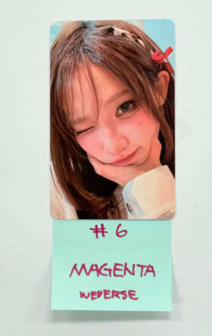QWER - Weverse Shop Event Photocard [25.12.30]