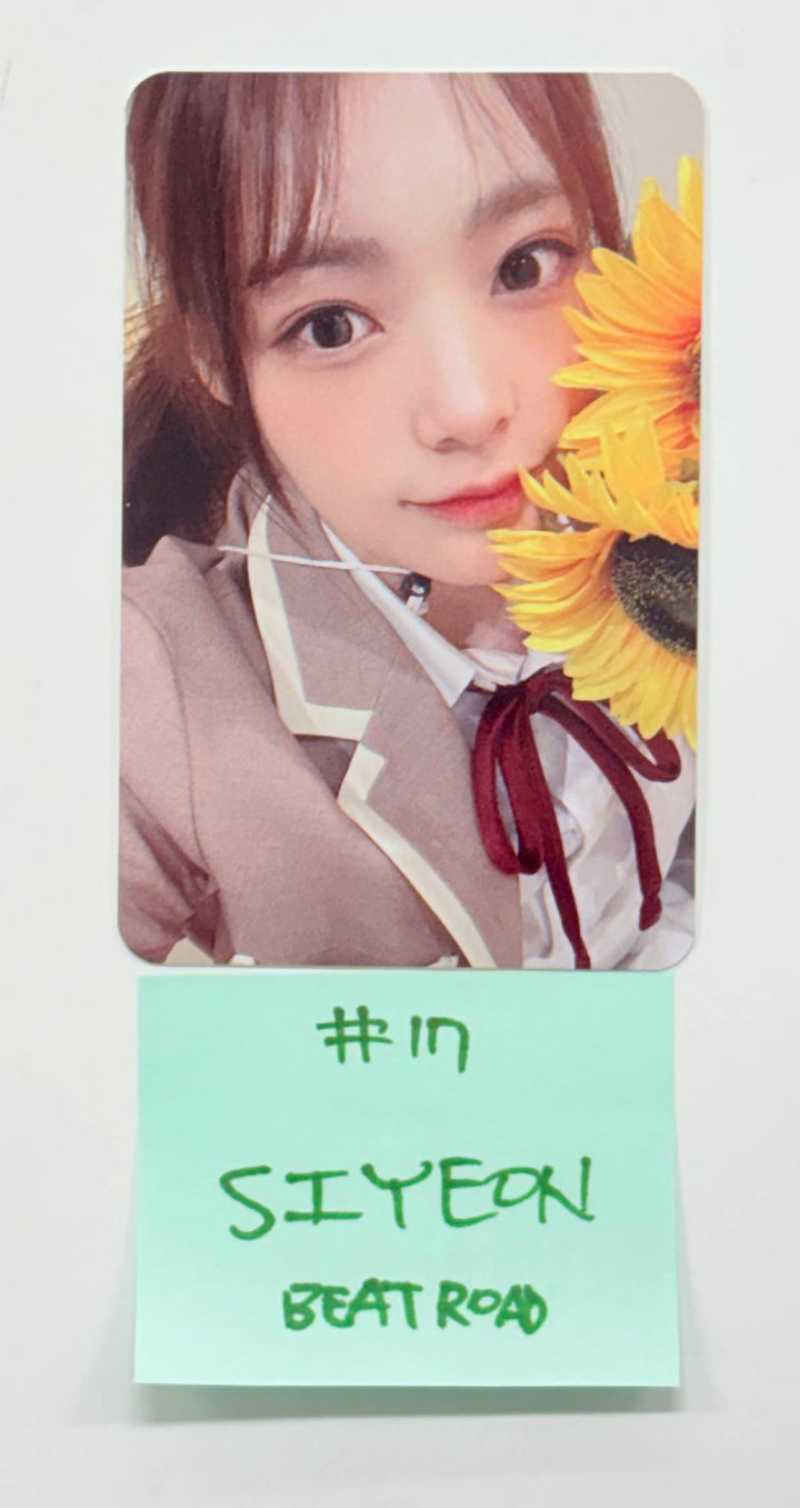QWER - Beatroad Event Photocard [25.12.30]