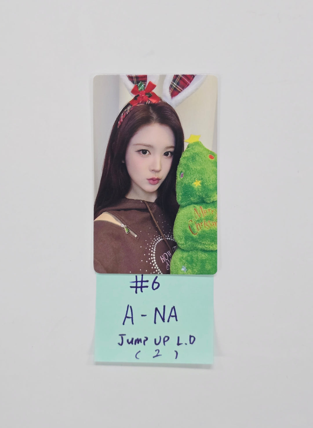 Hearts2Hearts "Focus" - Jump UP Lucky Draw Event Photocard (SMini Ver.) [25.12.30]