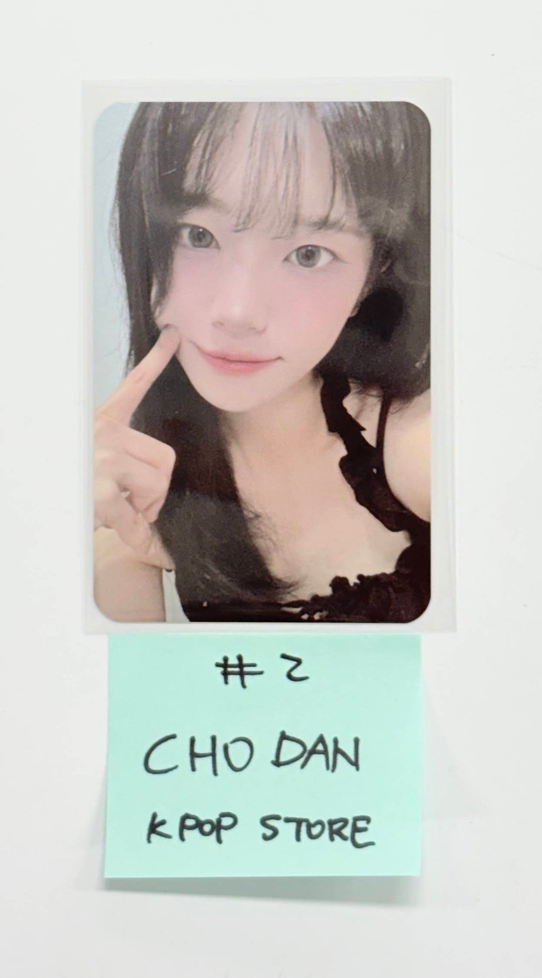 QWER - K POP Store Event Photocard [25.12.30]