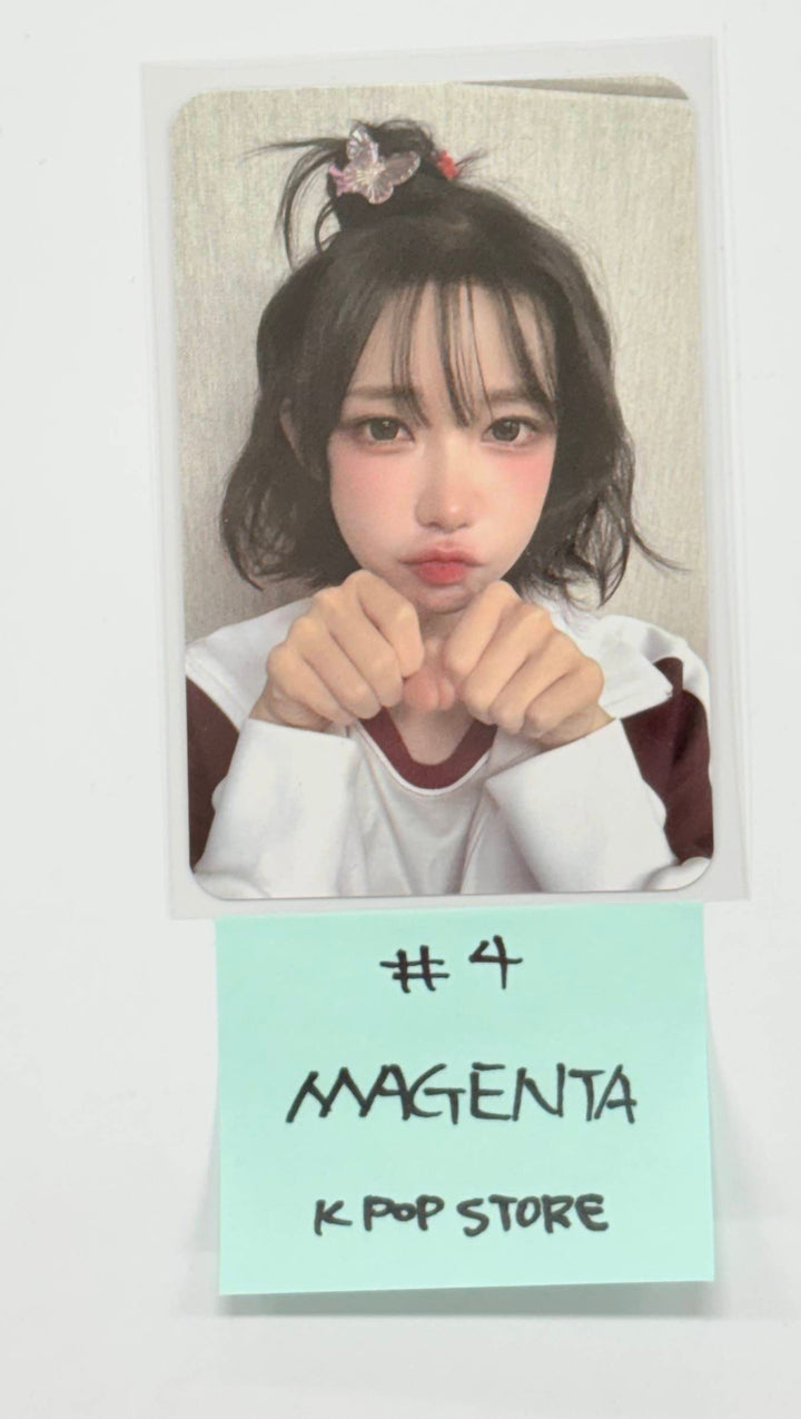 QWER - K POP Store Event Photocard [25.12.30]