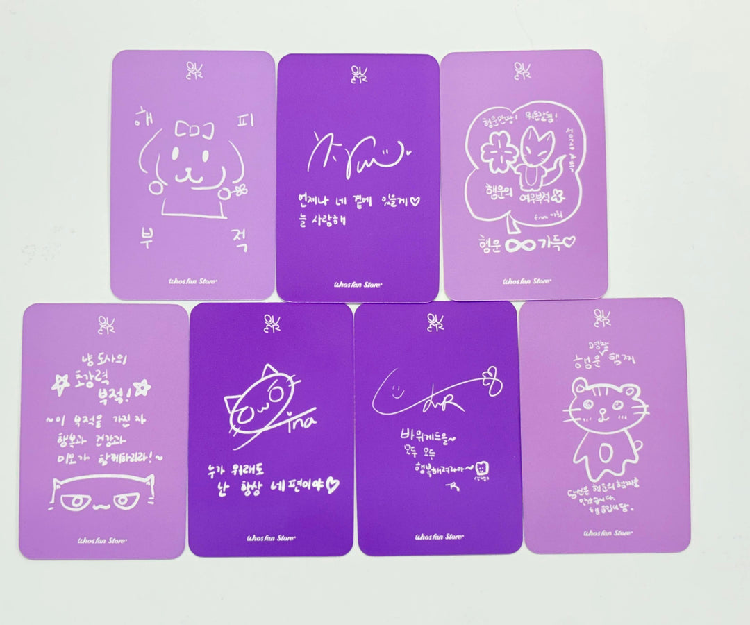 QWER - Who's Fan Store Event Photocard [25.12.30]