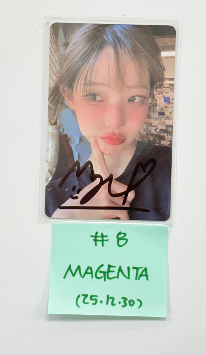 QWER - Hand Autograhped(Signed) Photocard [25.12.30]