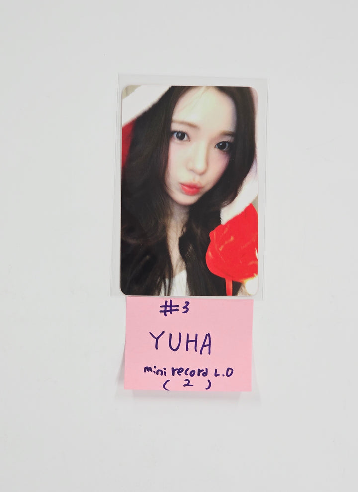 Hearts2Hearts "Focus" - Mini Record Lucky Draw Event Photocard (SMini Ver.) [25.12.31]