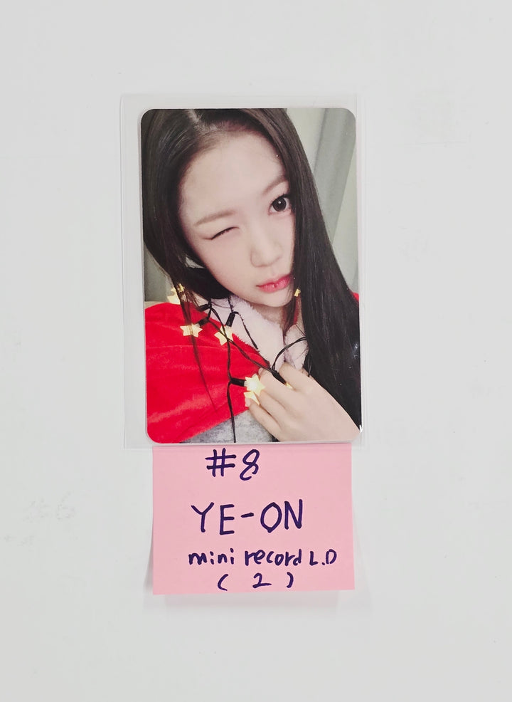 Hearts2Hearts "Focus" - Mini Record Lucky Draw Event Photocard (SMini Ver.) [25.12.31]